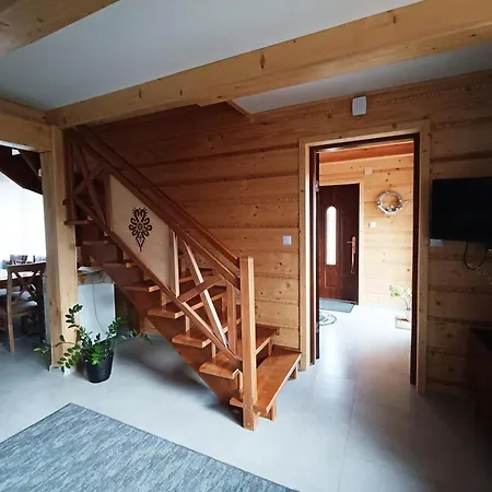 Vakantiehuis Dom Na Smyrakach *